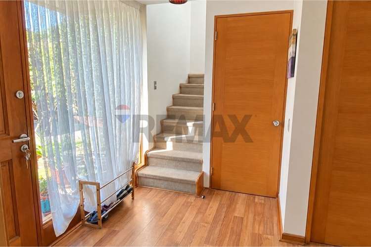 Casa en venta con piscina y quincho, las pircas. - Imagen 2