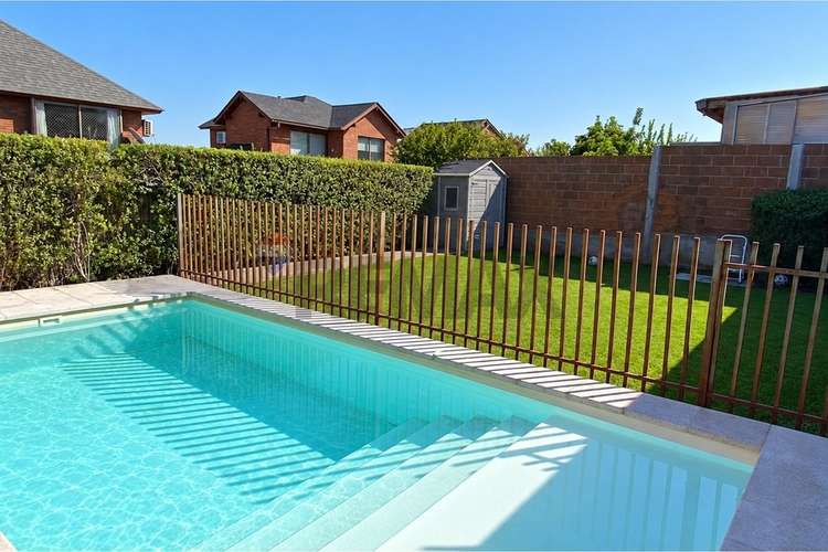 Casa en venta con piscina y quincho, las pircas. - Imagen 18