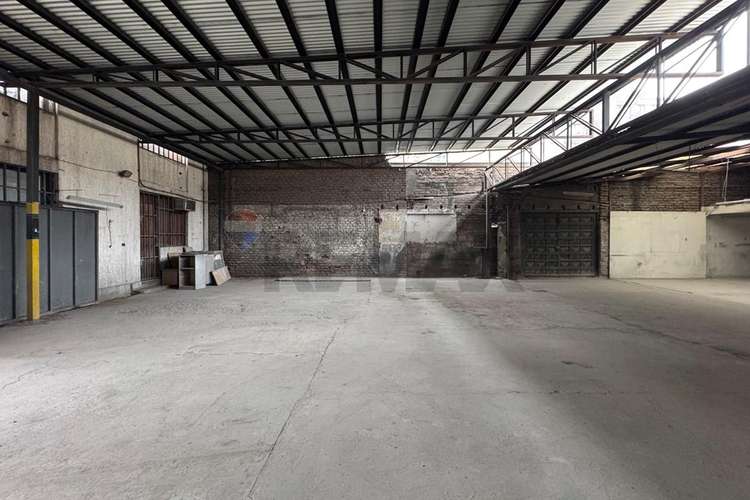 Arriendo oficina-galpon viel /autop central - Imagen 2