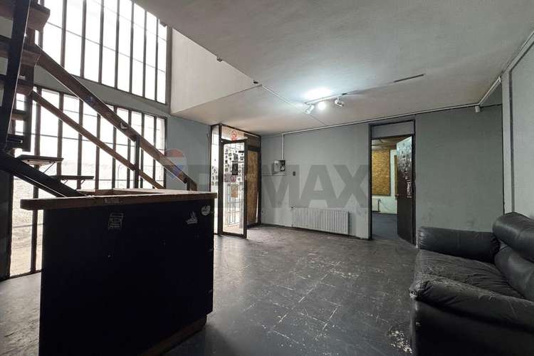 Arriendo oficina-galpon viel /autop central - Imagen 7