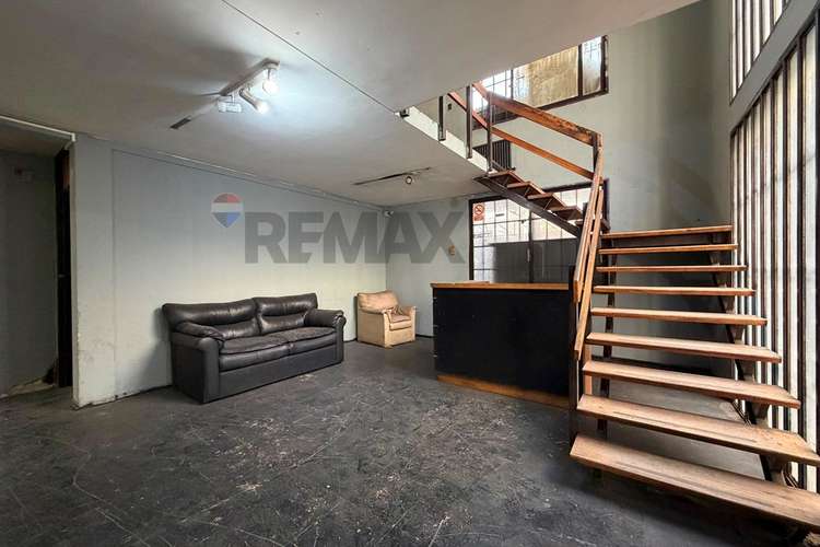 Arriendo oficina-galpon viel /autop central - Imagen 5