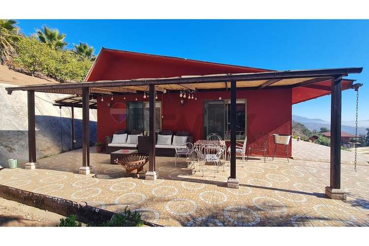 Parcela con casa y piscina en paine