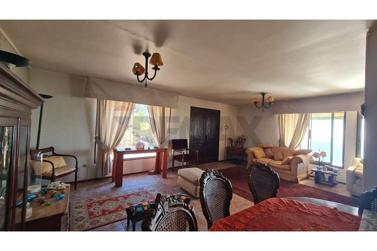 Parcela con casa y piscina en paine