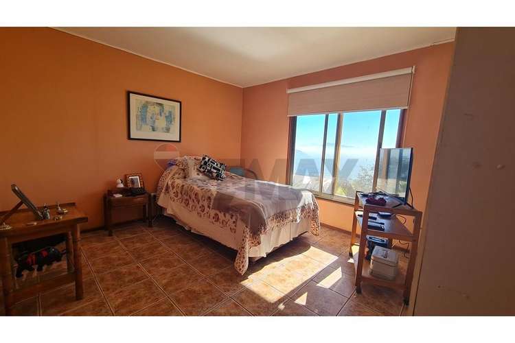 Parcela con casa y piscina en paine