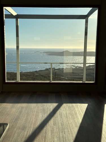 MUY LINDA CASA EN CONDOMINIO OCHOQUEBRADAS