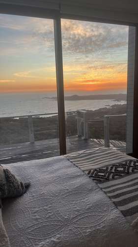 MUY LINDA CASA EN CONDOMINIO OCHOQUEBRADAS