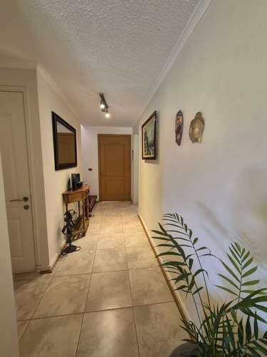 VIVE LA TRANQUILIDAD DE ALTO MACUL, CASA EN BARRIO CERRADO