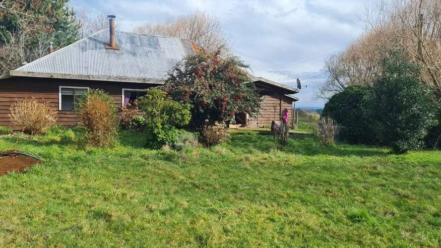 PARCELA DE 5000 M2 CON CASA EN LONCOPÁN