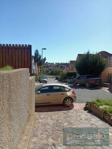 AMPLIA CASA SOLEADA EN  FALDEOS DE CURAUMA - Imagen 3