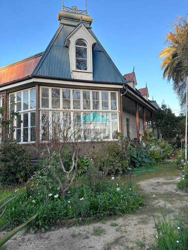 EXCLUSIVA CASONA CON GRAN POTENCIAL COMERCIAL Y PATRIMONIAL