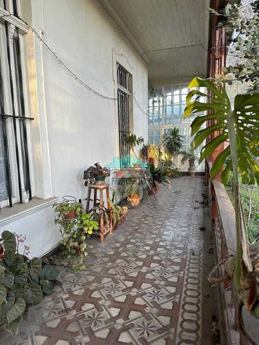 EXCLUSIVA CASONA CON GRAN POTENCIAL COMERCIAL Y PATRIMONIAL