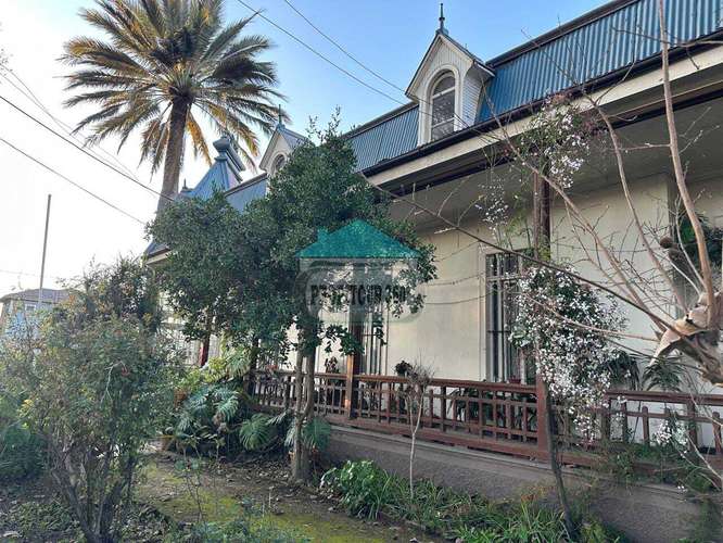 EXCLUSIVA CASONA CON GRAN POTENCIAL COMERCIAL Y PATRIMONIAL