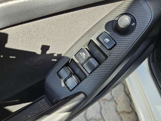 Mazda 3 New 3 1.6 Aut 2018 - Imagen 10