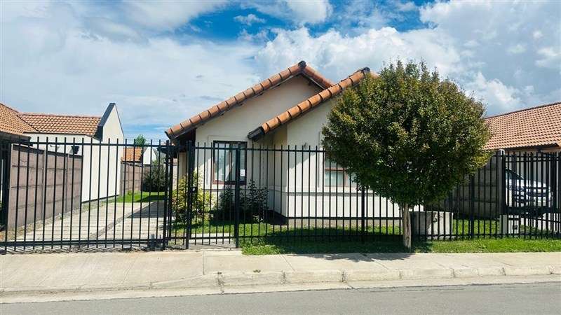Casa en Arriendo de 3 dorm. en Talca
