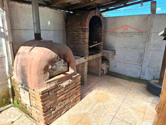 Se Arrienda Linda Casa Aislada, Condominio Rivera del Valle, Paradero 8, comuna de La Cruz.