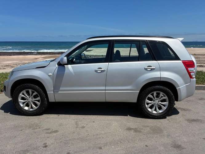 2014 Grand Nomade 52000km 4x4 automático - Imagen 2