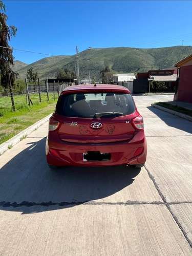 Se vende Hyundai gran i10