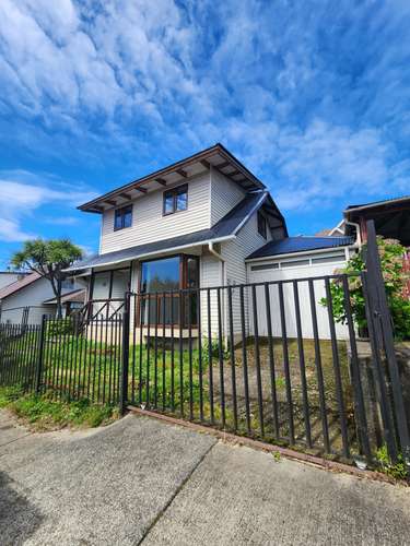 Venta Hermosa Casa a pasos del Centro, Calle Ralún, Pto Varas