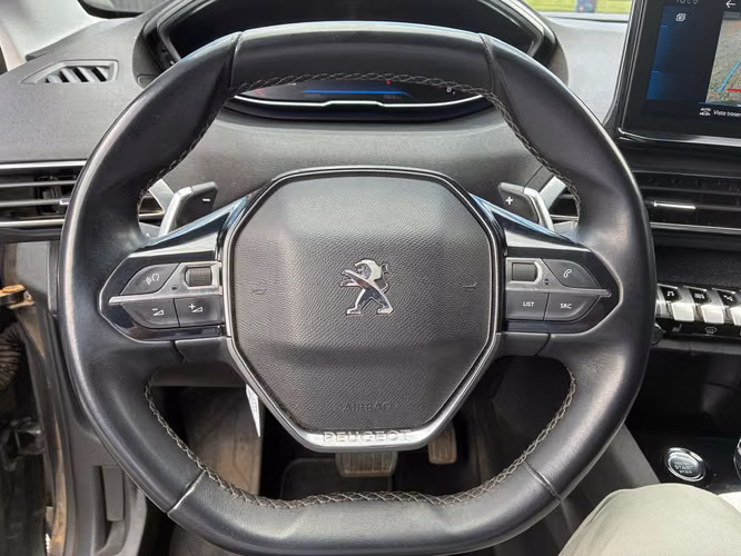 PEUGEOT 3008 ALLURE BLUEHDI 1.5 AT – 2021