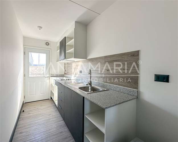 Arriendo casa de 2 dorm. cerca de Outlet San Pedro de la Paz - Imagen 3