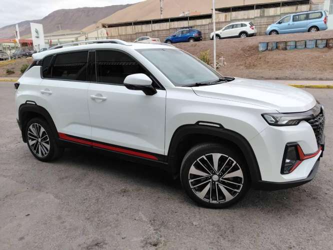 POR RENOVACIÓN VENDO CHANGAN CS35 PLUS 2024