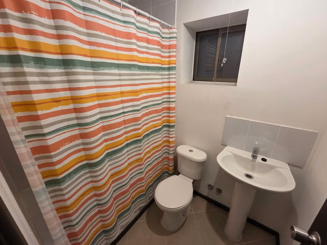 Arriendo Casa Amoblada – Ideal para Empresas-Curicó