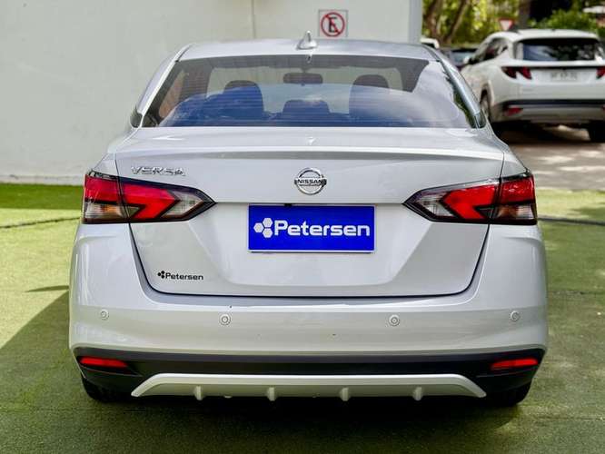 NISSAN VERSA EXCLUSIVE CVT - 2023 | 2077