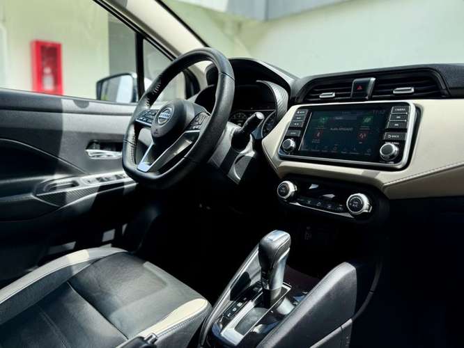 NISSAN VERSA EXCLUSIVE CVT - 2023 | 2077