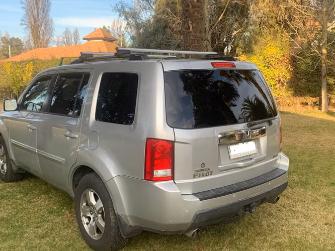 HONDA PILOT 2016 CONVERSABLE POR APURO
