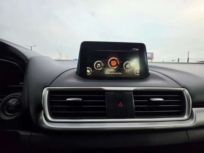 MAZDA 3 SPORT 2018 - Imagen 13