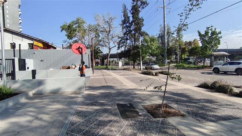 Local Comercial en arriendo en Las Condes - Imagen 11