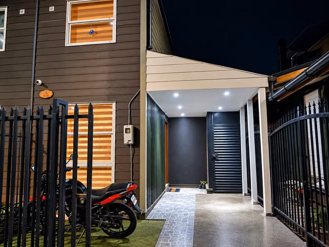 ARRIENDO CASA AMOBLADA – CONDOMINIO REINA VICTORIA, VALDIVIA