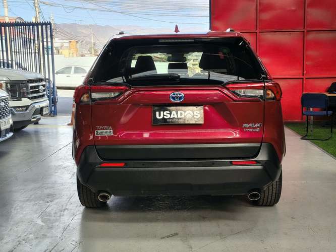 TOYOTA RAV4 2025