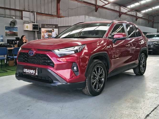 TOYOTA RAV4 2025