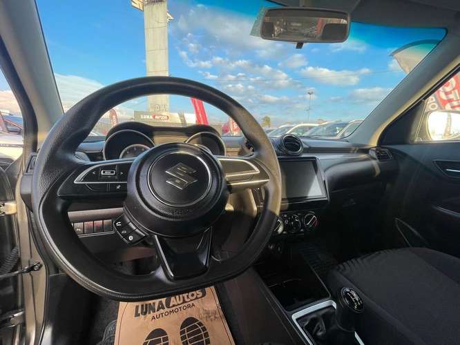 SUZUKI SWIFT 2024 - Imagen 6