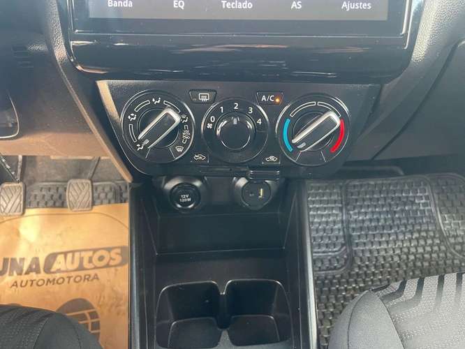 SUZUKI SWIFT 2024 - Imagen 13