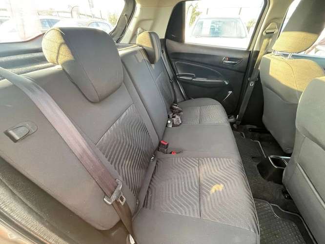 SUZUKI SWIFT 2024 - Imagen 17