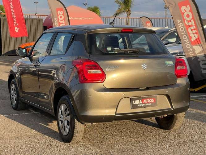 SUZUKI SWIFT 2024 - Imagen 4