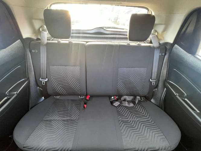SUZUKI SWIFT 2024 - Imagen 16