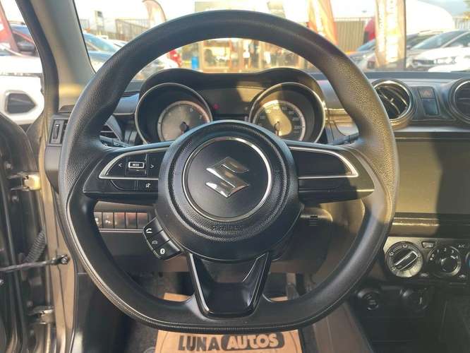 SUZUKI SWIFT 2024 - Imagen 9