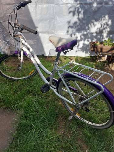 Bicicleta de paseo mujer aro 24 - Imagen 2