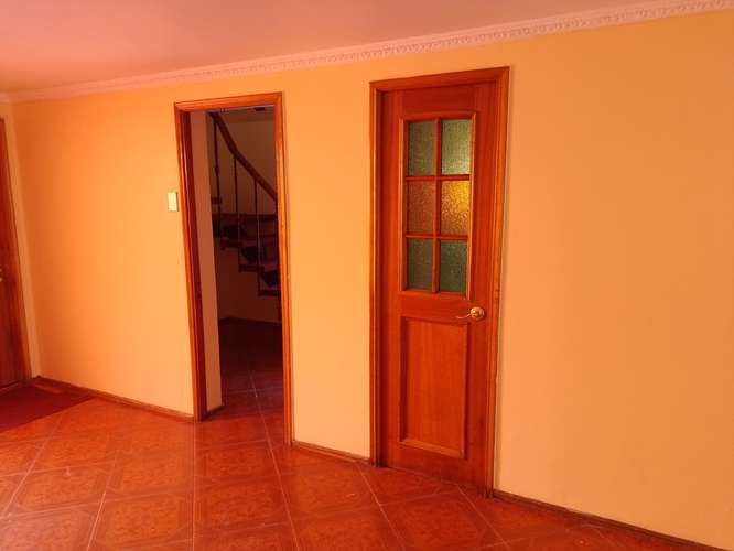 ACOGEDORA CASA 2P, 3D, 2B, 2E, 105 M2 , 164 M2 V NOCEDAL - Imagen 5