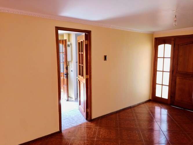 ACOGEDORA CASA 2P, 3D, 2B, 2E, 105 M2 , 164 M2 V NOCEDAL - Imagen 8