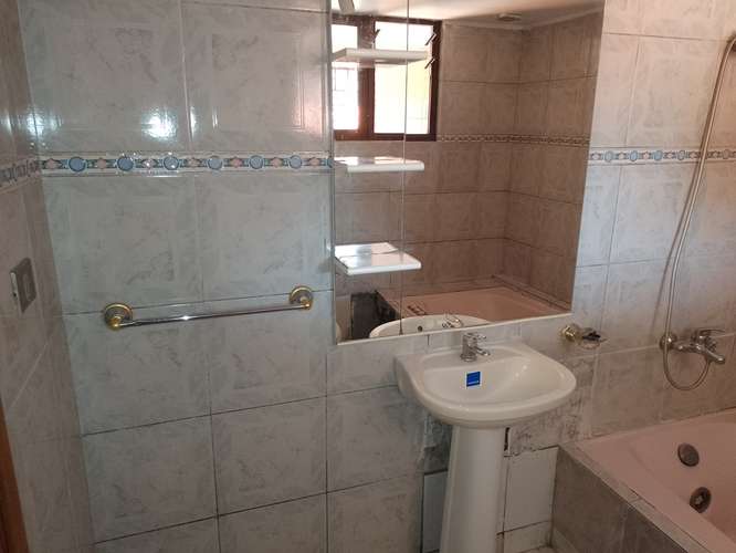 ACOGEDORA CASA 2P, 3D, 2B, 2E, 105 M2 , 164 M2 V NOCEDAL - Imagen 16