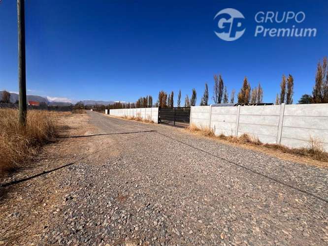 Terreno con casa Construccion en venta en Requínoa