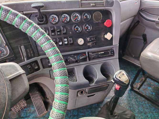 Freightliner Columbia - Imagen 7