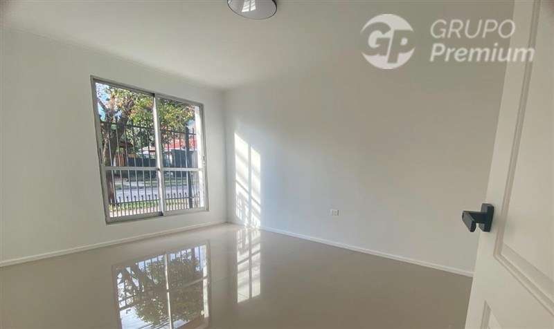 Hermosa y Moderna Casa en Venta de 2 dorm. en Machalí - Imagen 5
