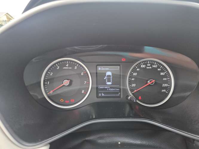Se vende Chevrolet Captiva LT año 2021 - Imagen 4