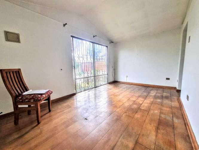 Casa 3D/1B en barrio tranquilo, buena ubicación. (186508) - Imagen 3