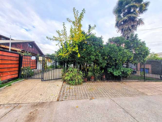 Casa 3D/1B en barrio tranquilo, buena ubicación. (186508) - Imagen 19